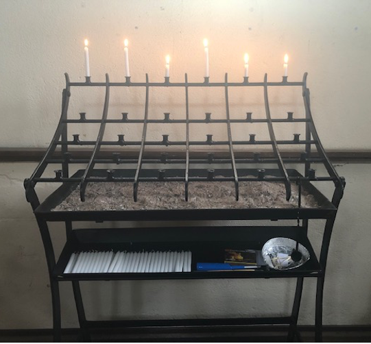 Votive stand cropped
